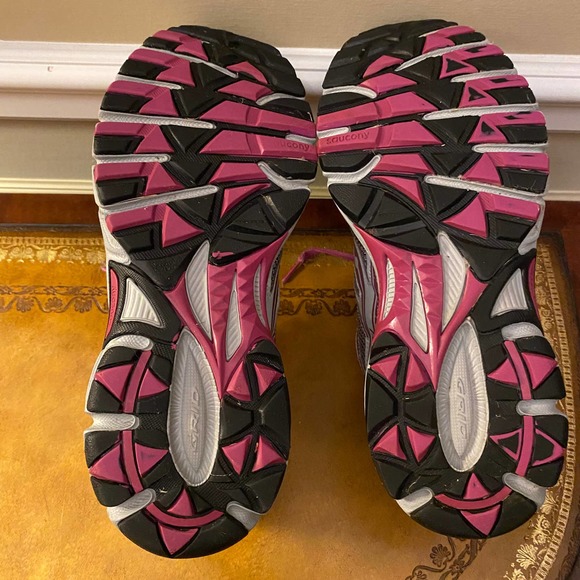 SAUCONY WOMEN'S GRAY COHESION 9 RUNNING SHOES - Picture 4 of 7